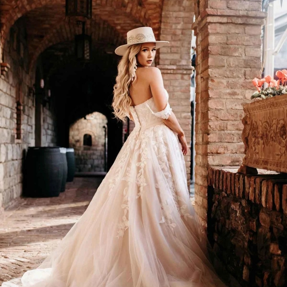 Stella York Style 7332 Wedding Dress